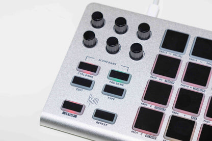 Artesia Pro Xjam pad controller lifestyle image