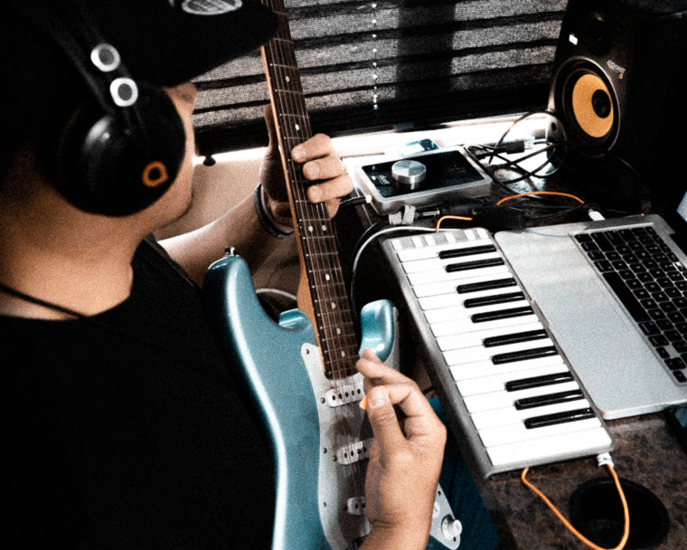 Artesia Pro Xkey 25 USB MIDI Controller