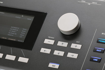 Kurzweil K2061 V.A.S.T. Synthesizer Workstation