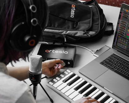 Artesia Pro Xkey 25 USB MIDI Controller