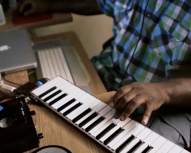 Artesia Pro Xkey 25 USB MIDI Controller