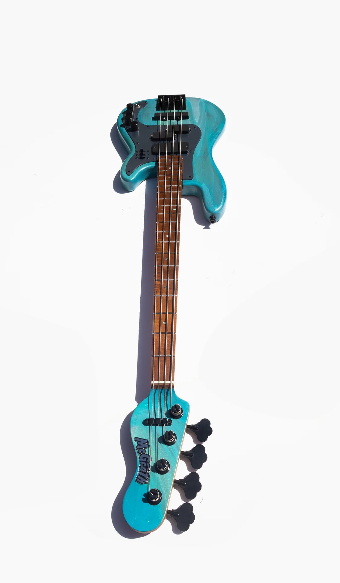 McGrath Thunderhorse P-Style IV Bass – Pool Blue